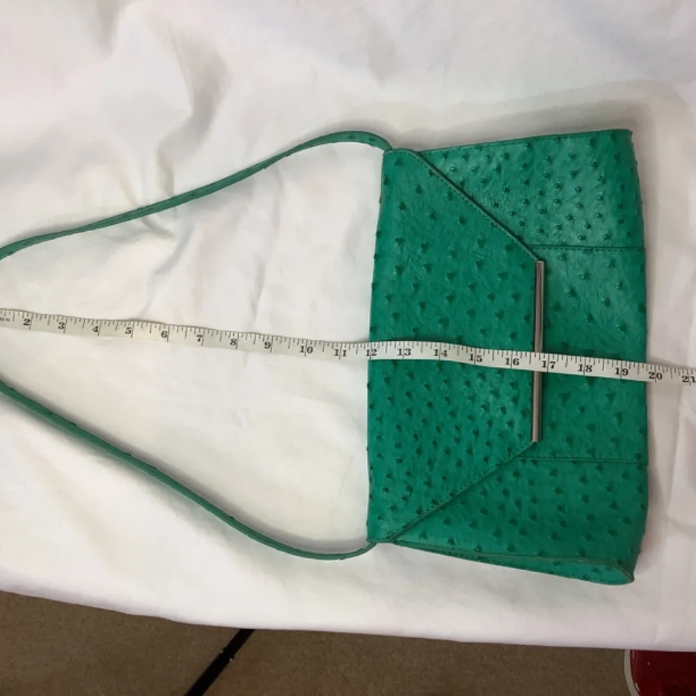 GUC‎ Merona green faux ostrich shoulder clutch bag